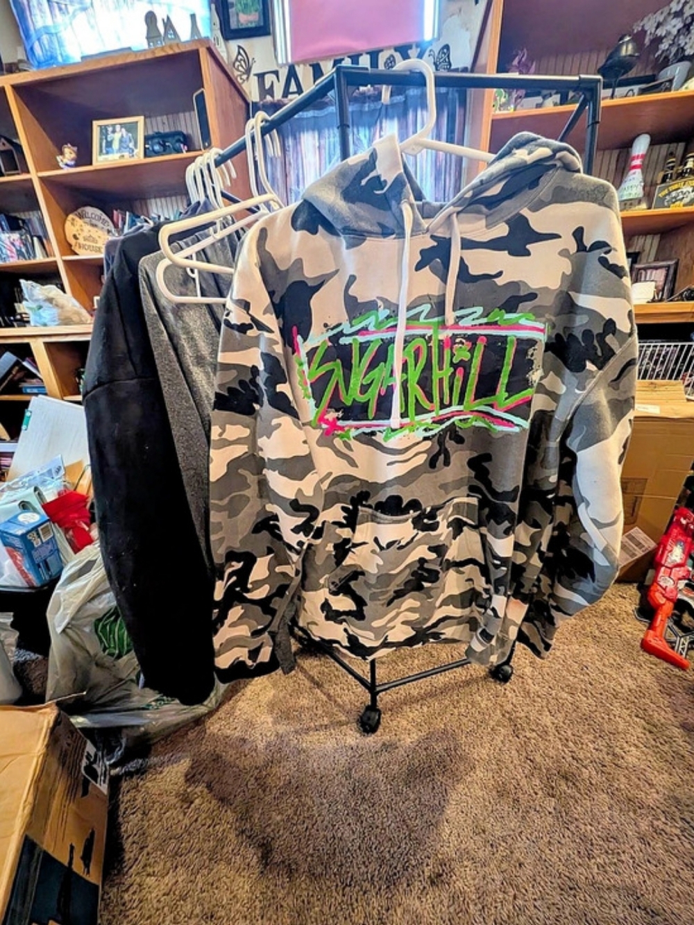 Sugarhill Camo Graphic Hoodie Size Large